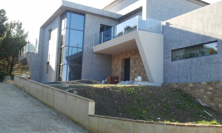 construction villa sur mesure en panneaux isoler par sismo, consulter votre maitre d'œuvre d'Aix en Provence 